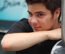 BillMcKinnon/Cute_Guy_02.JPG