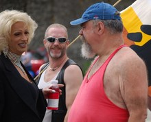 BillMcKinnon/Vicki__Wolf___Jim.JPG
