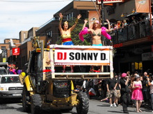 Mike_Teal/2009_0725Pride20090075.JPG